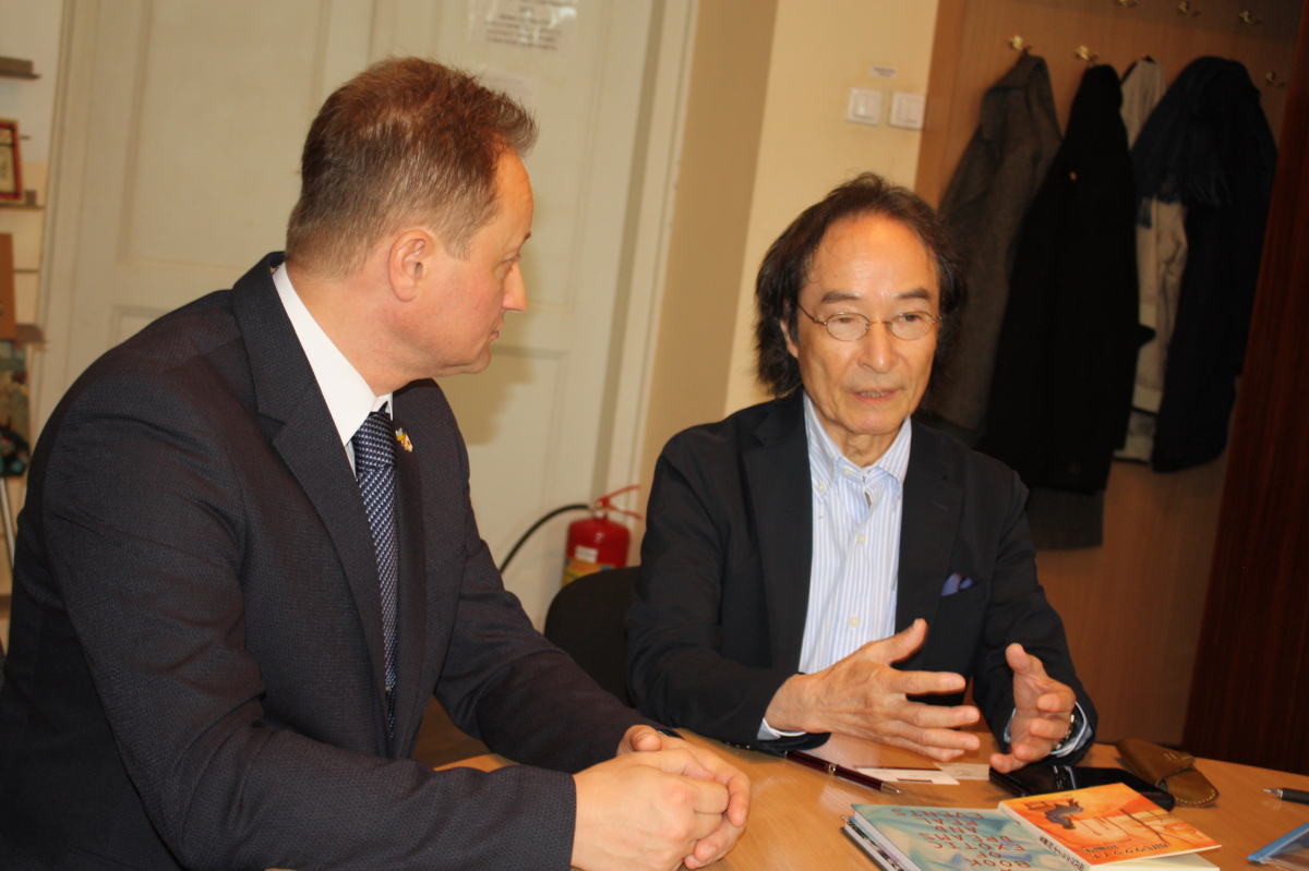 зустріч із японським письменником Цудзіхара Нобору